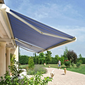 Tenda con cassonetto modello Olanda Smart