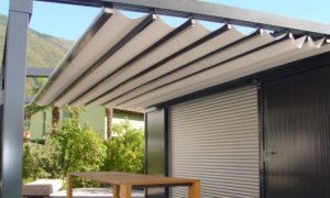 Pergola con copertura mobile modello R140