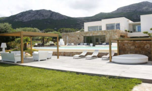 Saki, pergola in alluminio per la protezione solare