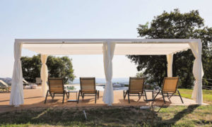 Saki, pergola in alluminio per la protezione solare