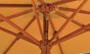 Oro Wood, ombrellone con struttura in legno
