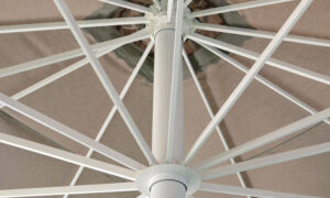 Titano Classic, ombrellone gigante con dispositivo telescopico