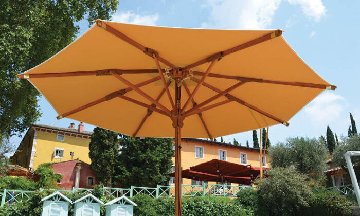 Oro Wood, ombrellone con struttura in legno